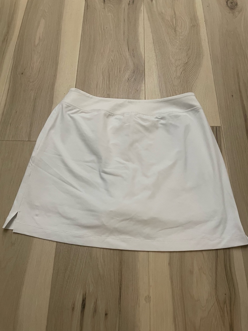 Tommy Bahama Women’s White Athletic Skort - Classic Performance Skirt